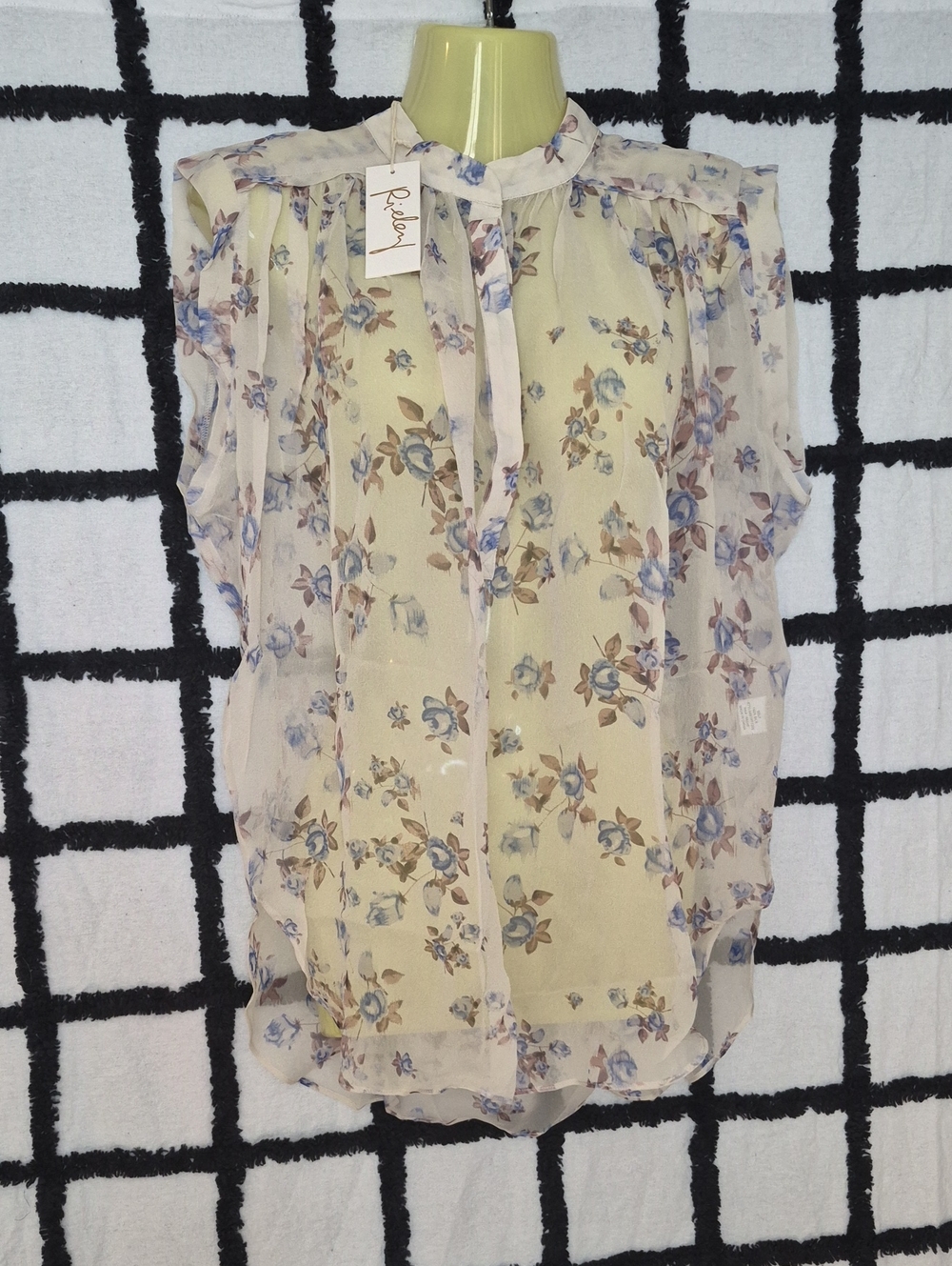 NWT L Rieley Ivory Floral Print Silk Chiffon Button Down Blouse Top Shirt